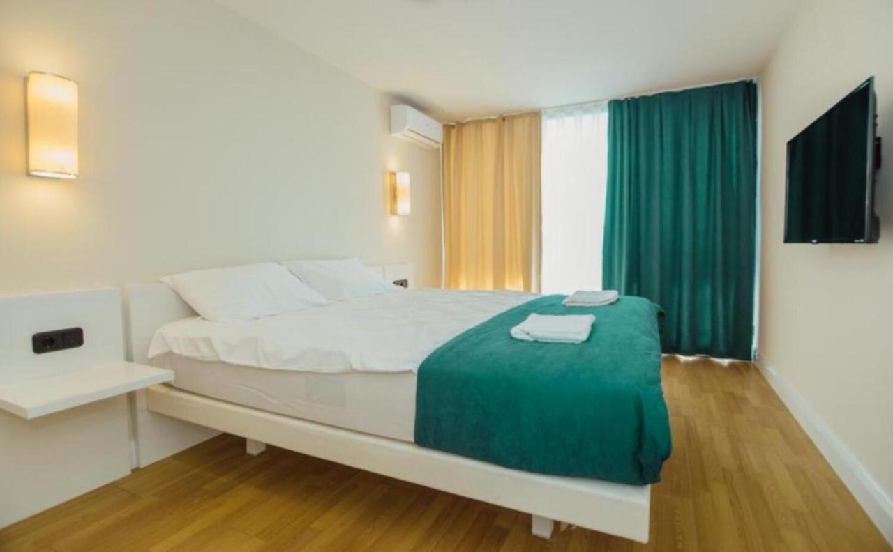 Apartments Orbi City Sea View Batumi Exterior photo